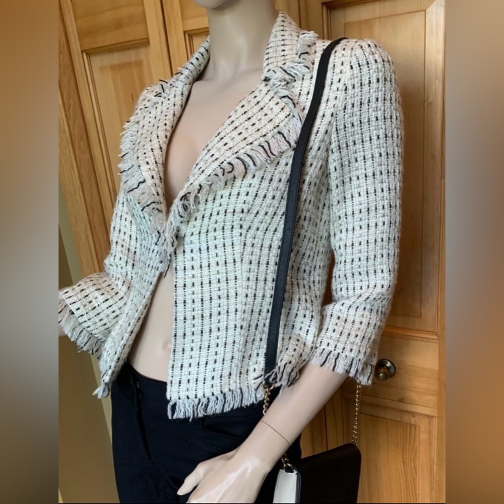 Ivory Tweed Fringe Bolero Jacket White House Black Market Sz 2 #4 - Picture 3 of 10